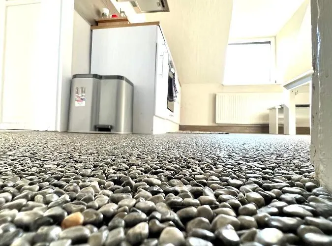 Feelhome, Flughafen Nah,2-schlafzimmer, Badewanne, Zentral, Wifi, Floor * Duisburg